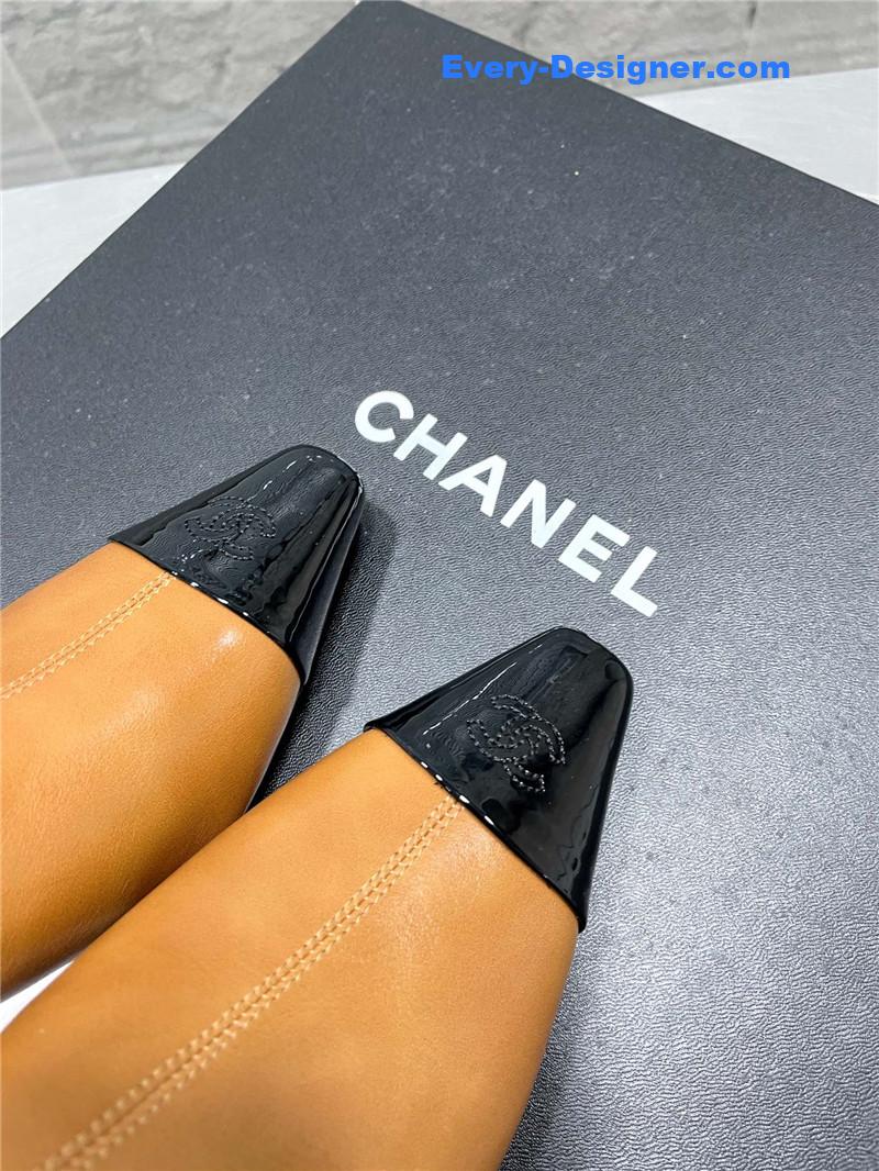 CC Classic Double C Small Square Toe Chunky Heel Boots