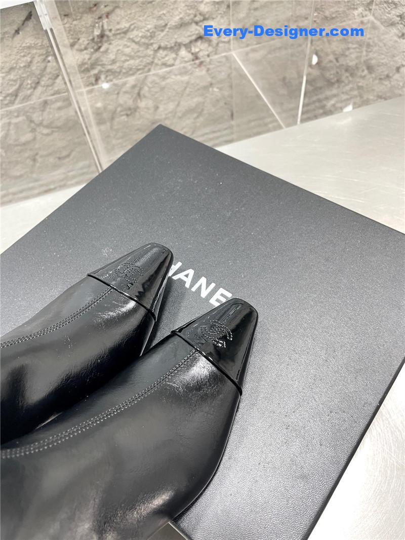 CC Classic Double C Small Square Toe Chunky Heel Boots