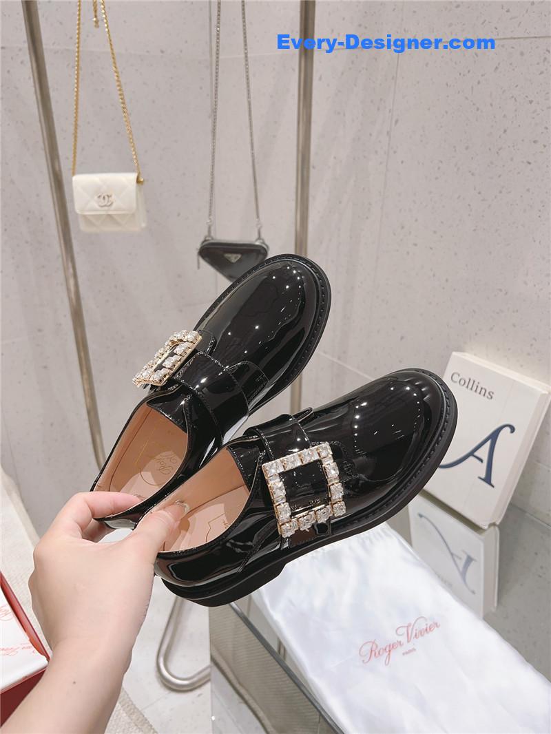 Roger vivier metal buckle derby shoes