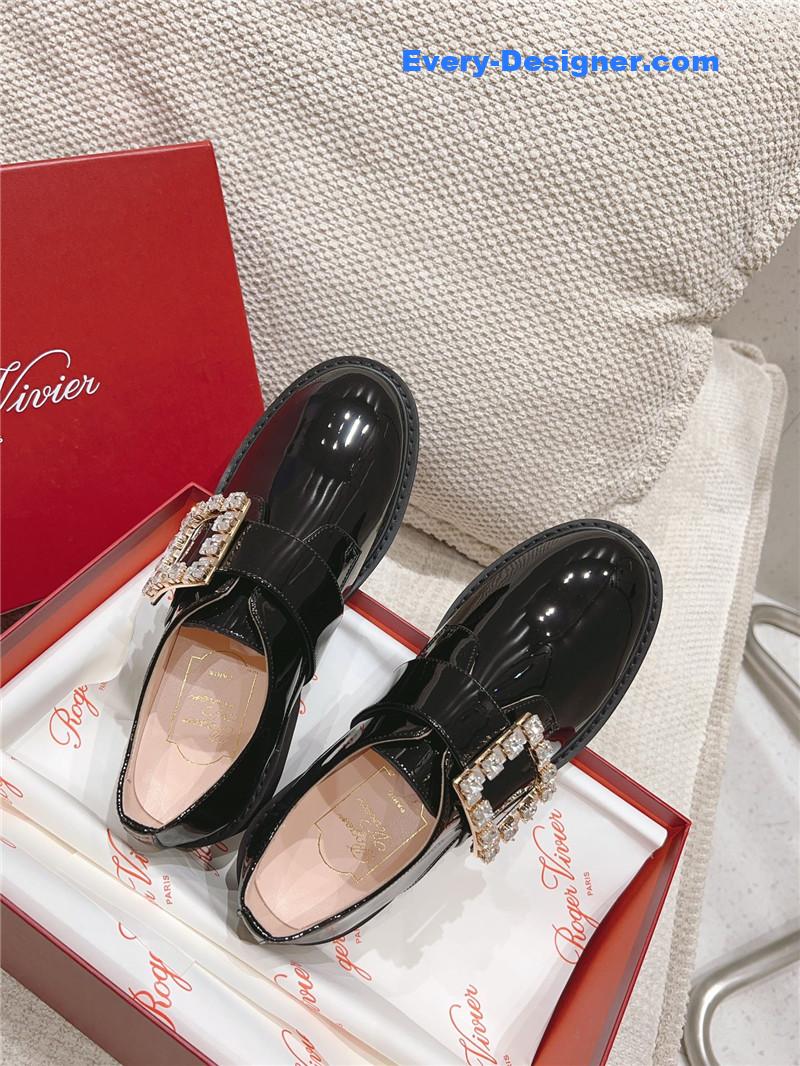 Roger vivier metal buckle derby shoes