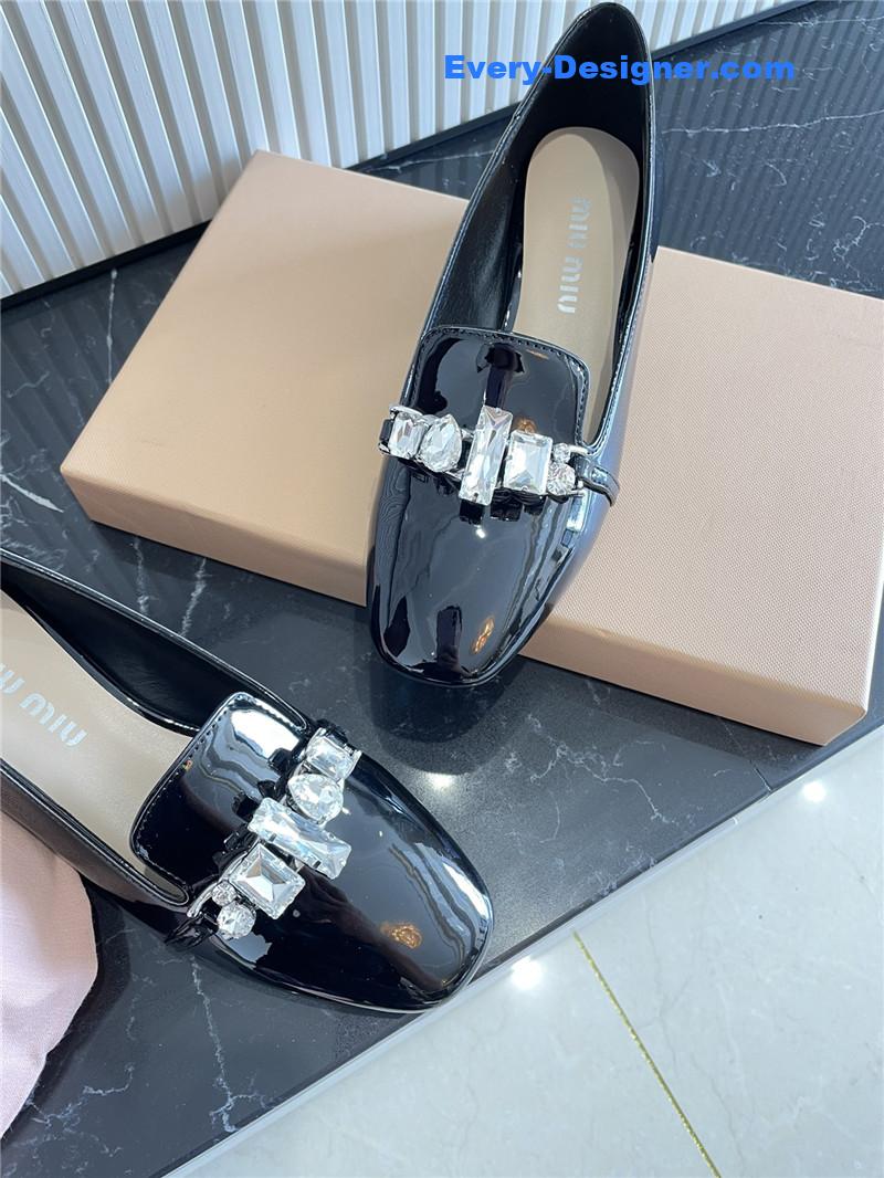 m1um1u flat D1am0nd buckle loafers