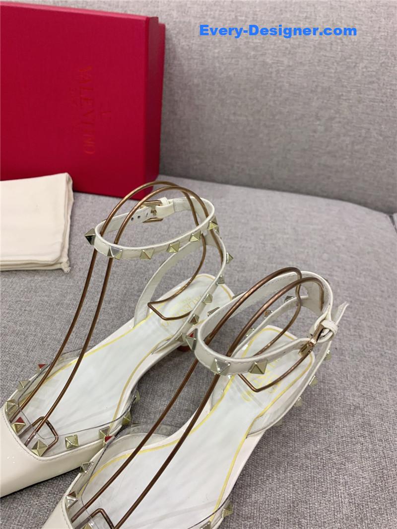 Va1e*ntin0 new rivet kitten heel sandals