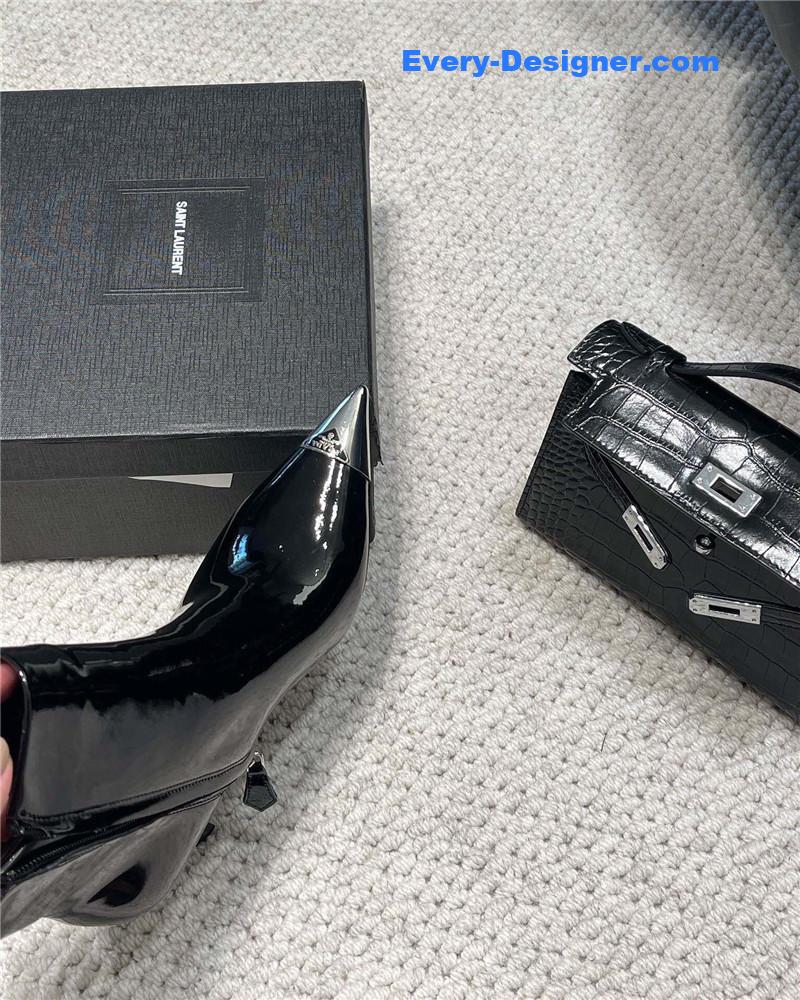 Pra*a catwalk catwalk series leather boots