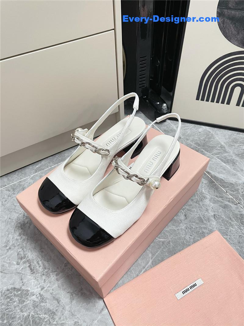 M1um1u chunky heel chain pearl pearl mary jane shoes