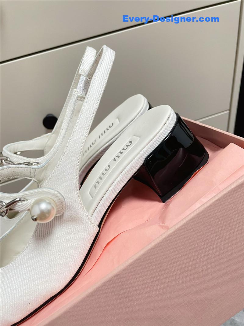 M1um1u chunky heel chain pearl pearl mary jane shoes