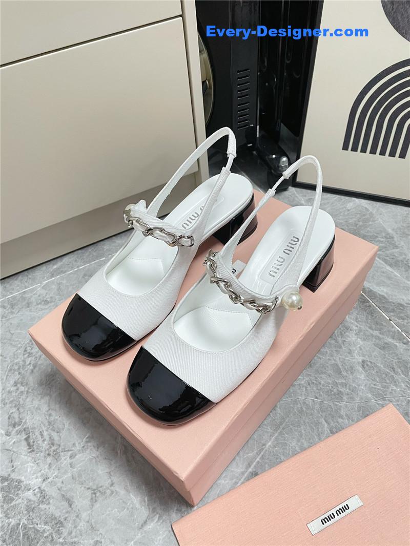 M1um1u chunky heel chain pearl pearl mary jane shoes
