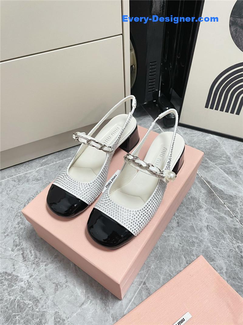 M1um1u chunky heel chain pearl pearl mary jane shoes