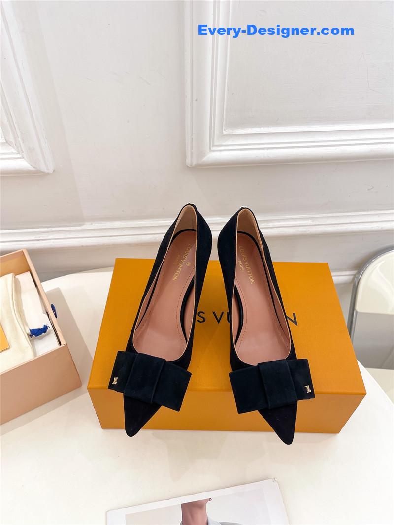 l0vis Vvtt0n lv bowknot pointed shoes