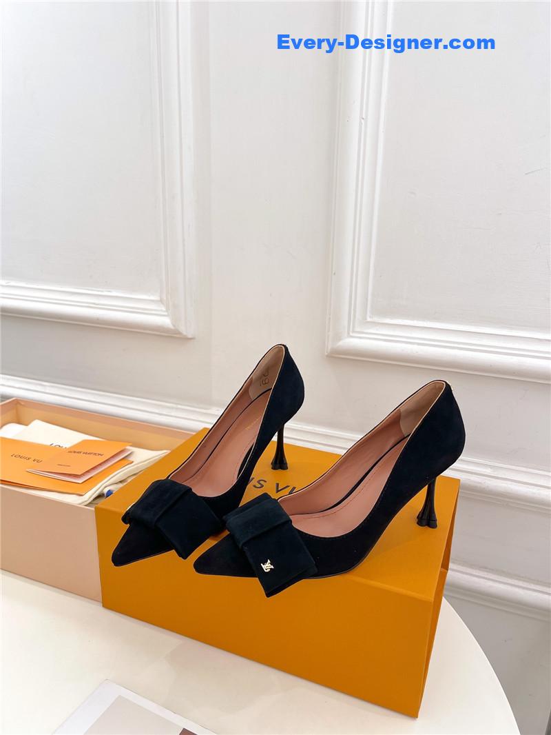 l0vis Vvtt0n lv bowknot pointed shoes