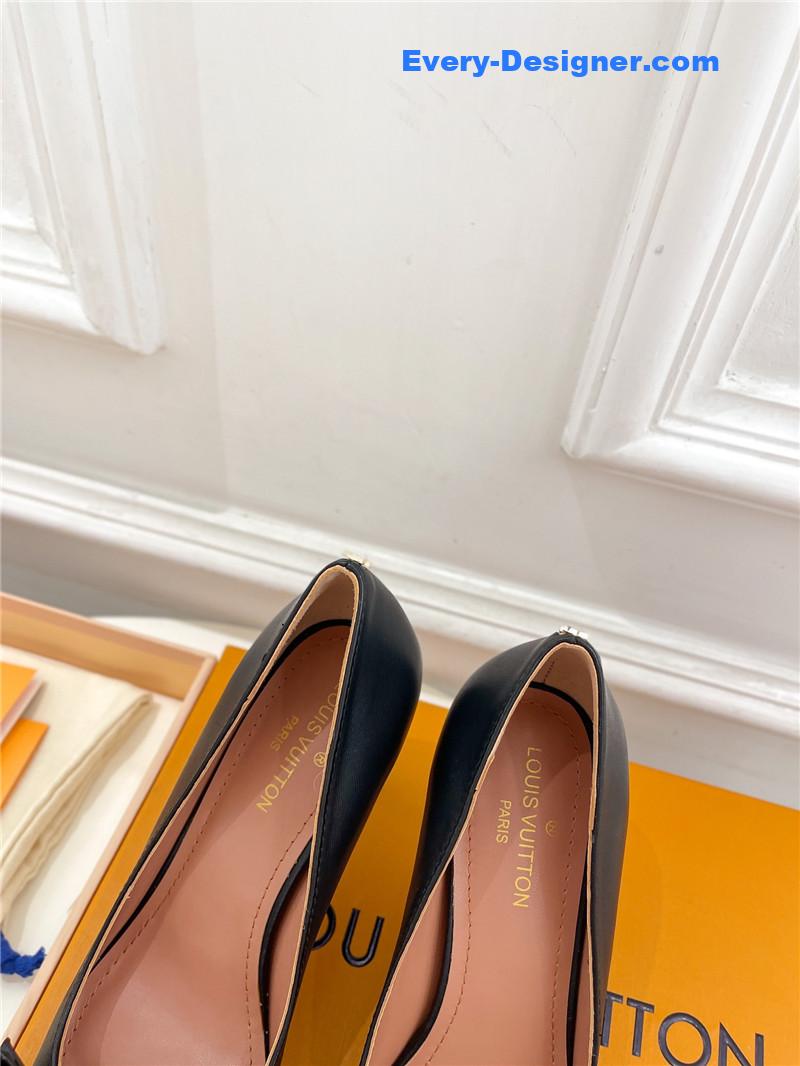 l0vis Vvtt0n lv bowknot pointed shoes