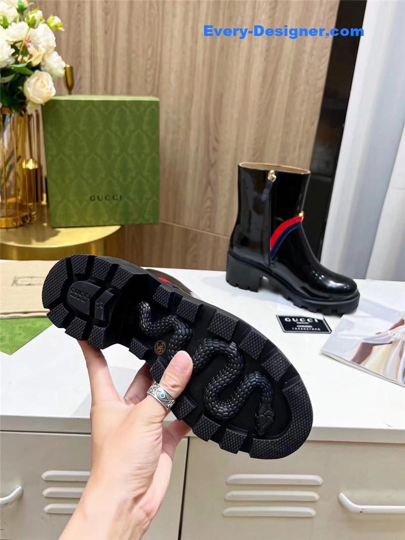 Gvc*1 black web stripe 85mm ankle boots