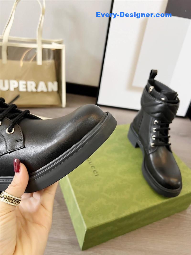 Gvc*1 double g ankle boots