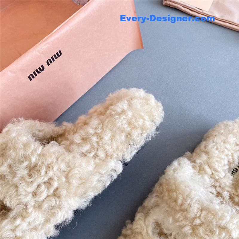 M1um1u autumn and winter trendy plush slippers