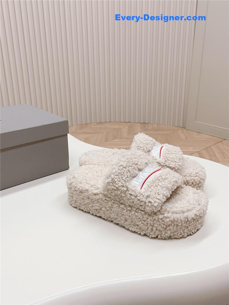 Ba1en*iaga platform fur sliders