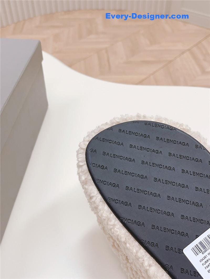 Ba1en*iaga platform fur sliders