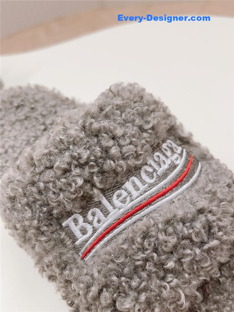 Ba1en*iaga platform fur sliders