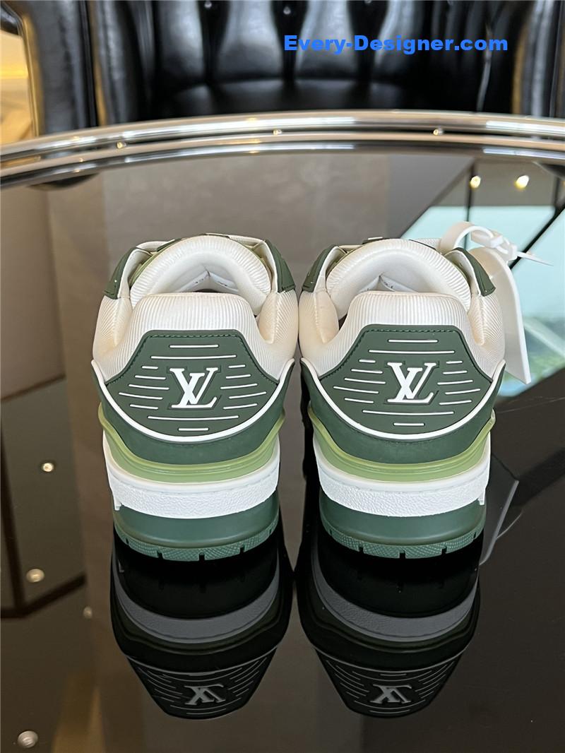l0vis Vvtt0n lv time out sneakers