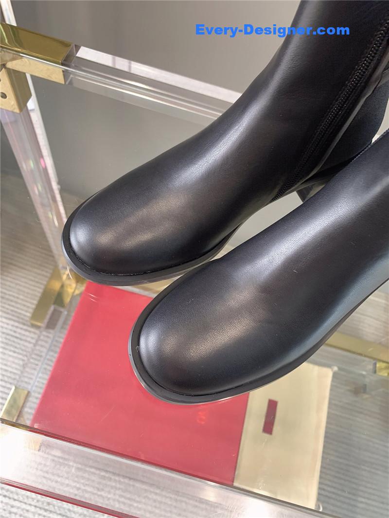 Va1e*ntin0 new v buckle high-heeled ankle boots