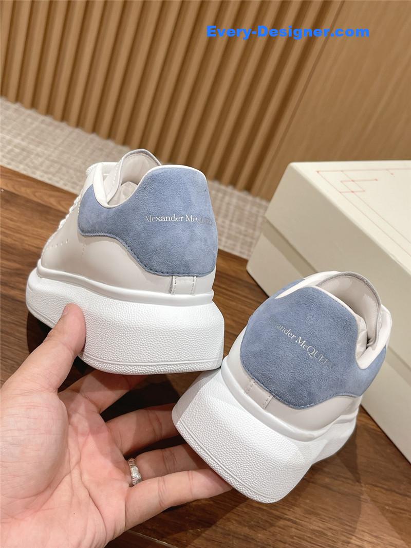 Alexander mcqueen classic all-match small white shoes