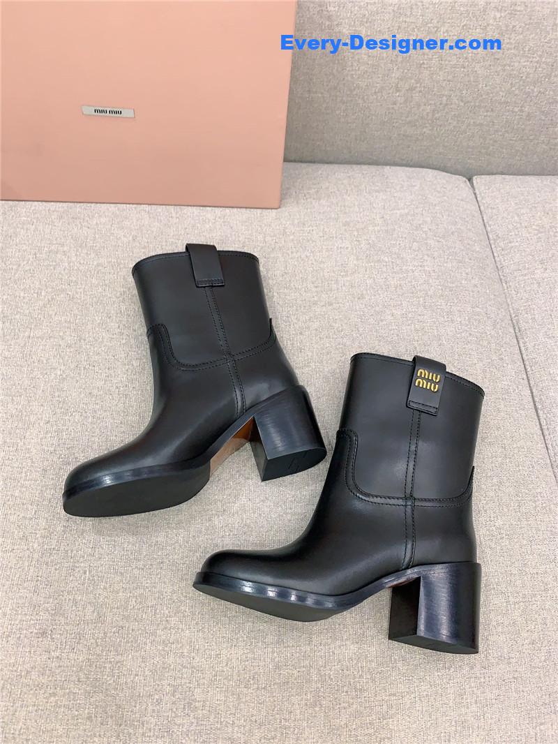 M1um1u new thick heel straight short boots