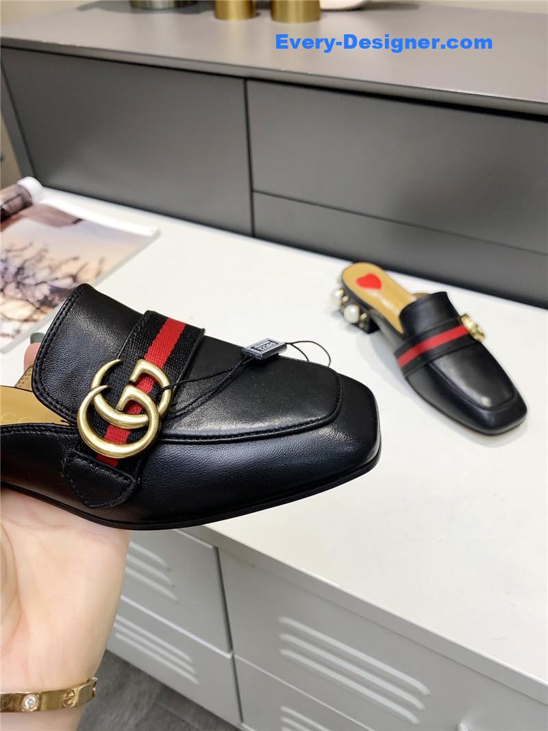 Gvc*1 pearl heel half slippers