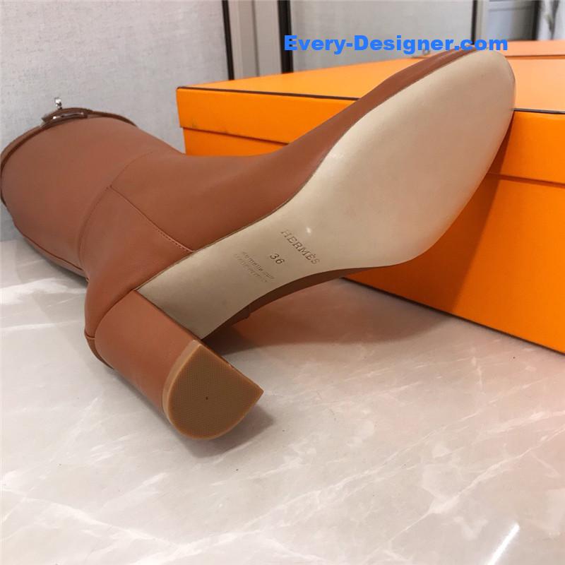 H**me5 new classic boots