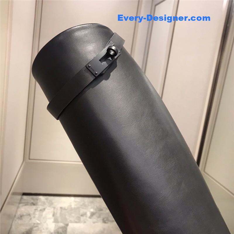 H**me5 new classic boots