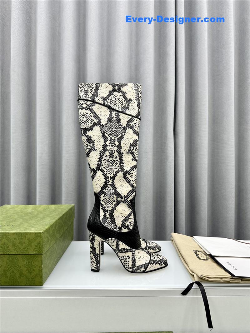 Gucci fall and winter catwalk equestrian boots