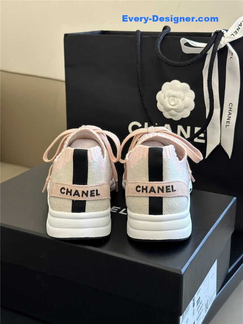 Ch**el classic socks sneakers