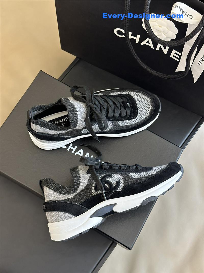 Ch**el classic socks sneakers