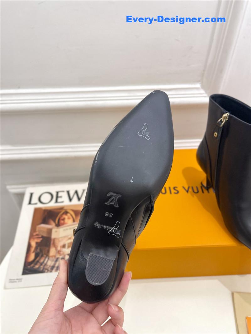l0vis Vvtt0n lv small square toe metal heel boots