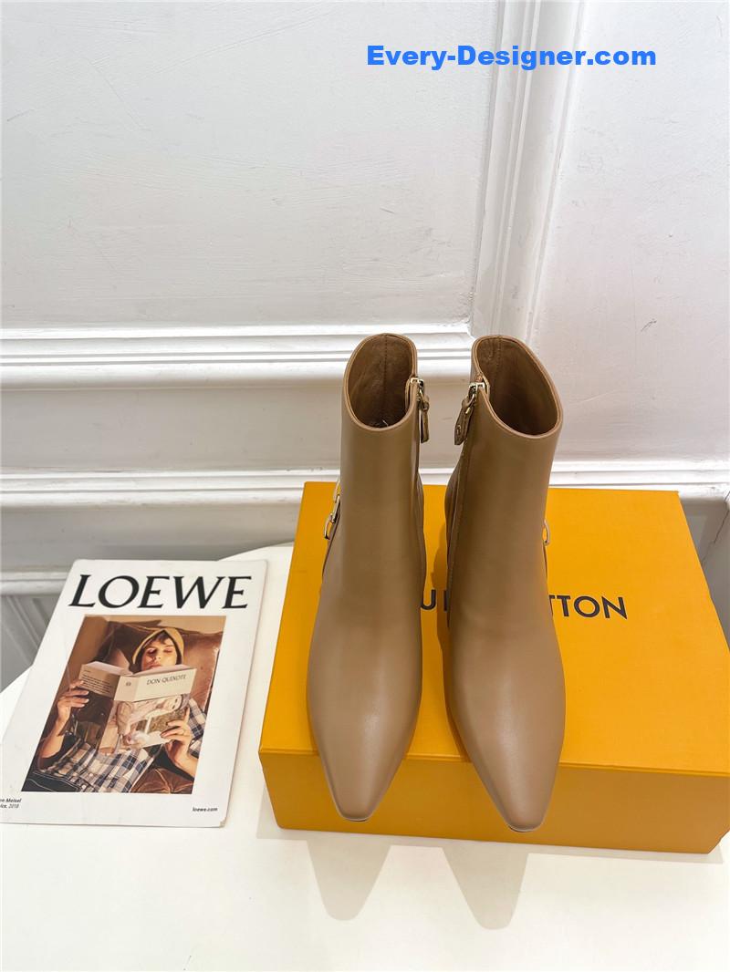 l0vis Vvtt0n lv small square toe metal heel boots