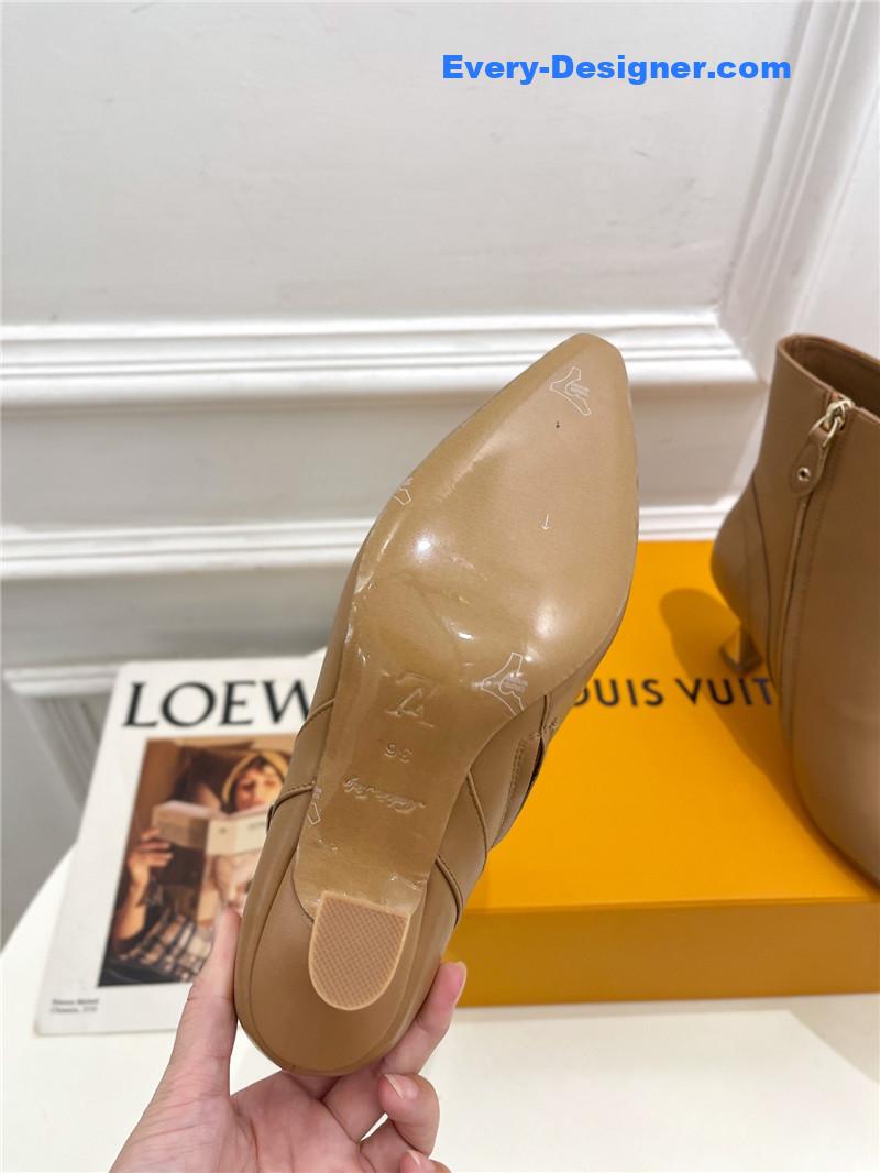 l0vis Vvtt0n lv small square toe metal heel boots