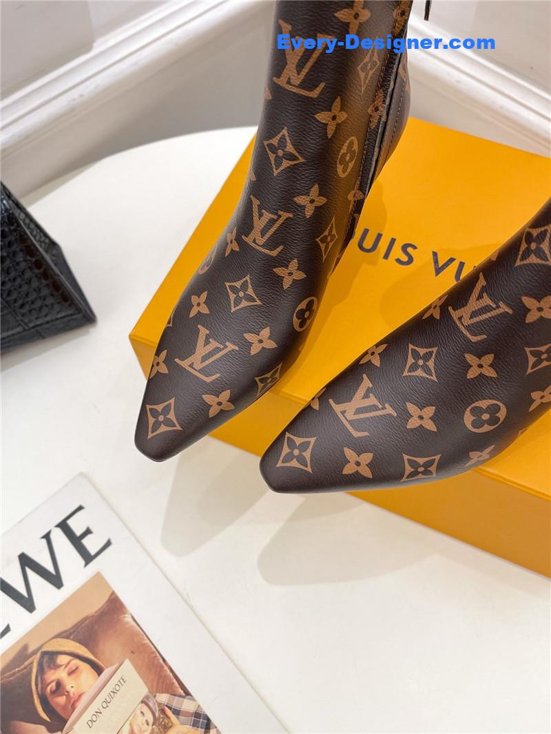 l0vis Vvtt0n lv small square toe metal heel boots