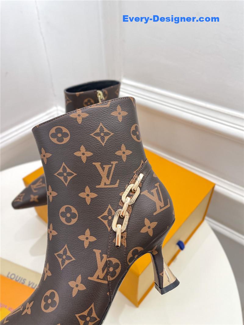 l0vis Vvtt0n lv small square toe metal heel boots