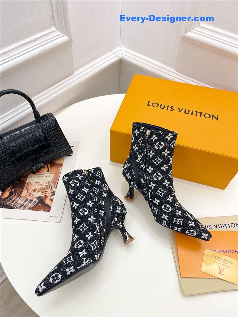 l0vis Vvtt0n lv small square toe metal heel boots