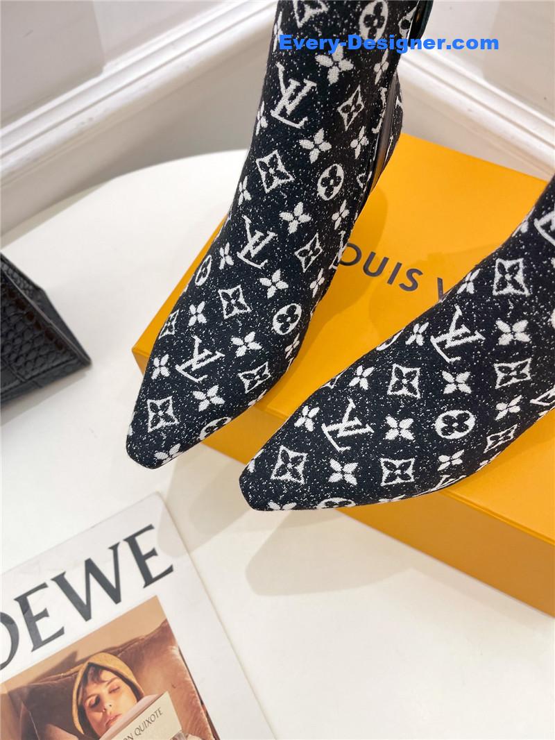 l0vis Vvtt0n lv small square toe metal heel boots