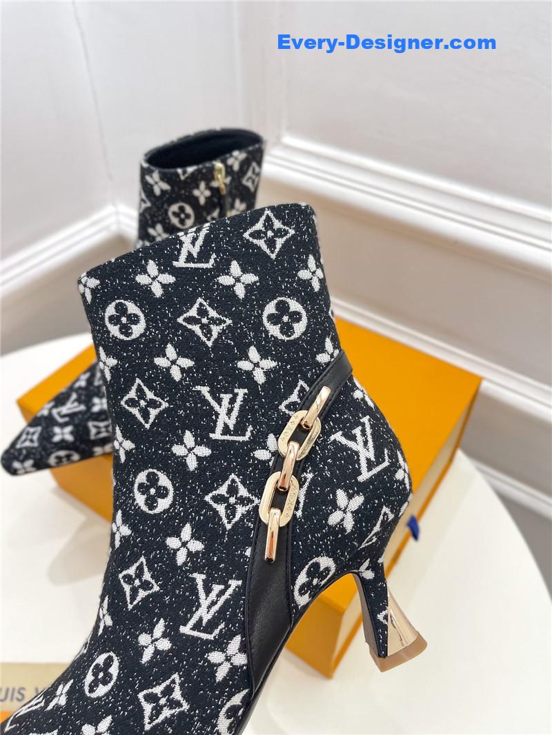 l0vis Vvtt0n lv small square toe metal heel boots