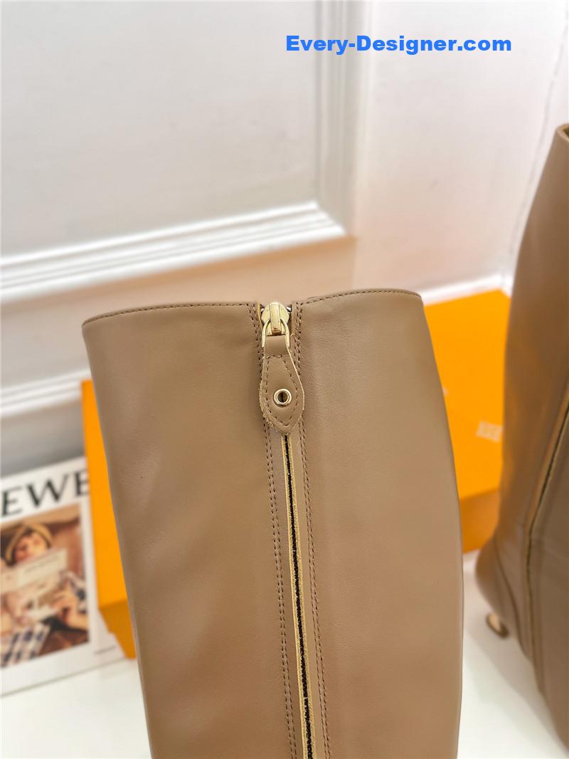 l0vis Vvtt0n lv small square toe metal heel boots