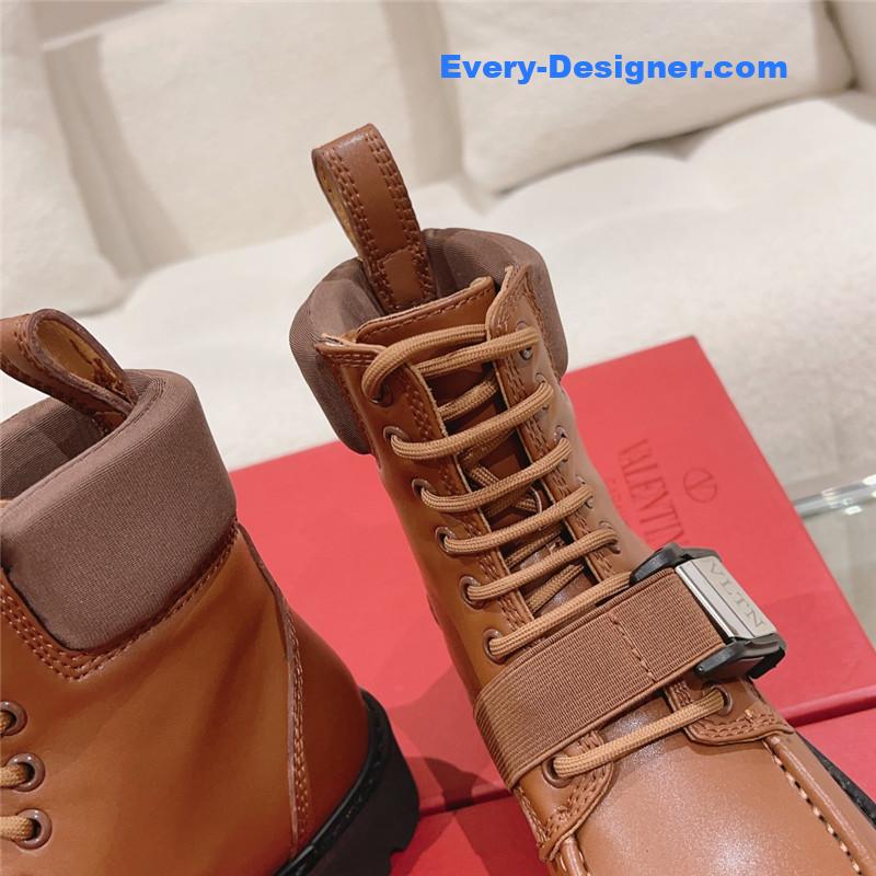 Va1e*ntin0 lace-up martin boots