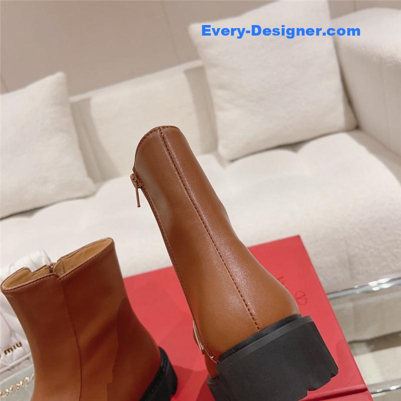 Va1e*ntin0 v buckle side pull boots