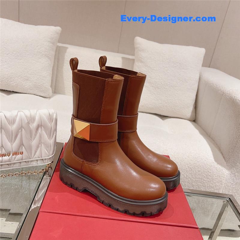 Va1e*ntin0 rivet short nude boots