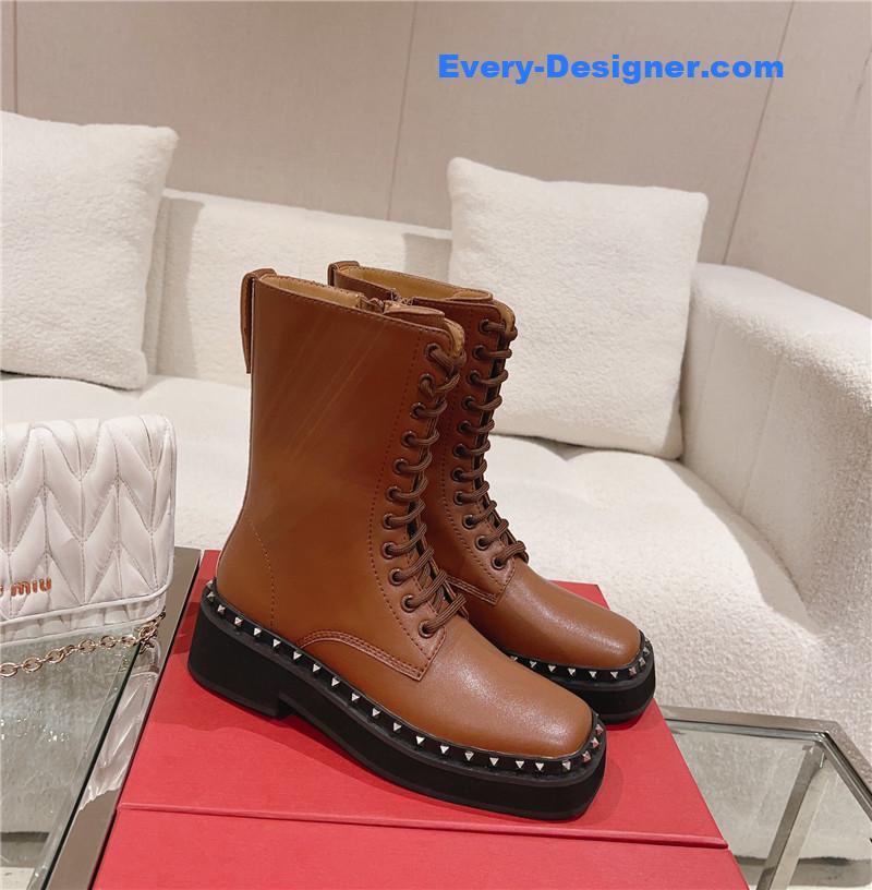 Va1e*ntin0 rivet lace-up boots