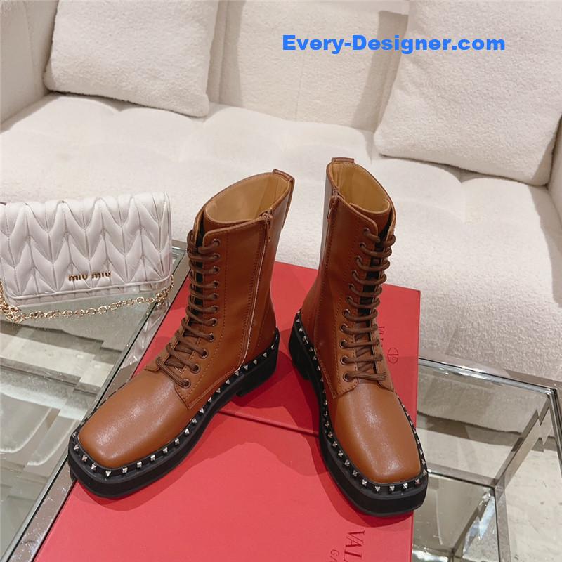Va1e*ntin0 rivet lace-up boots