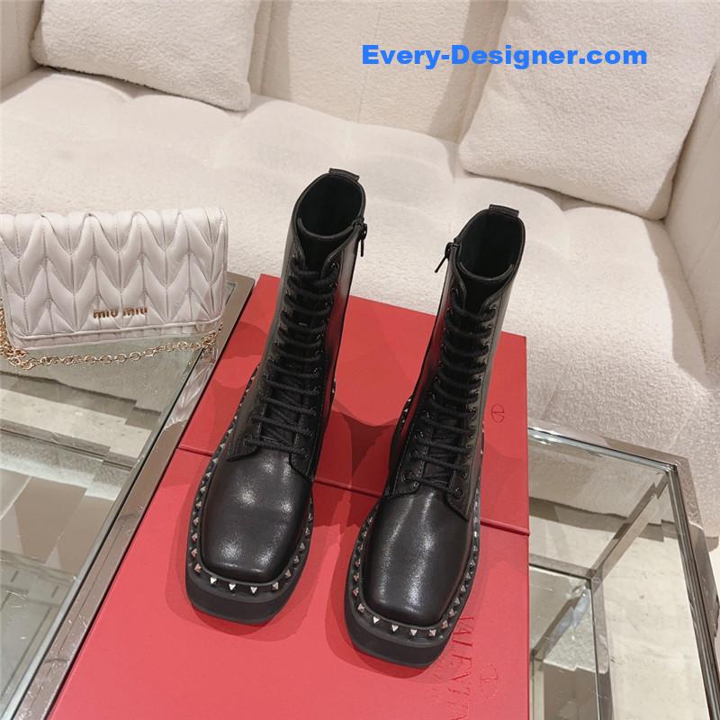 Va1e*ntin0 rivet lace-up boots