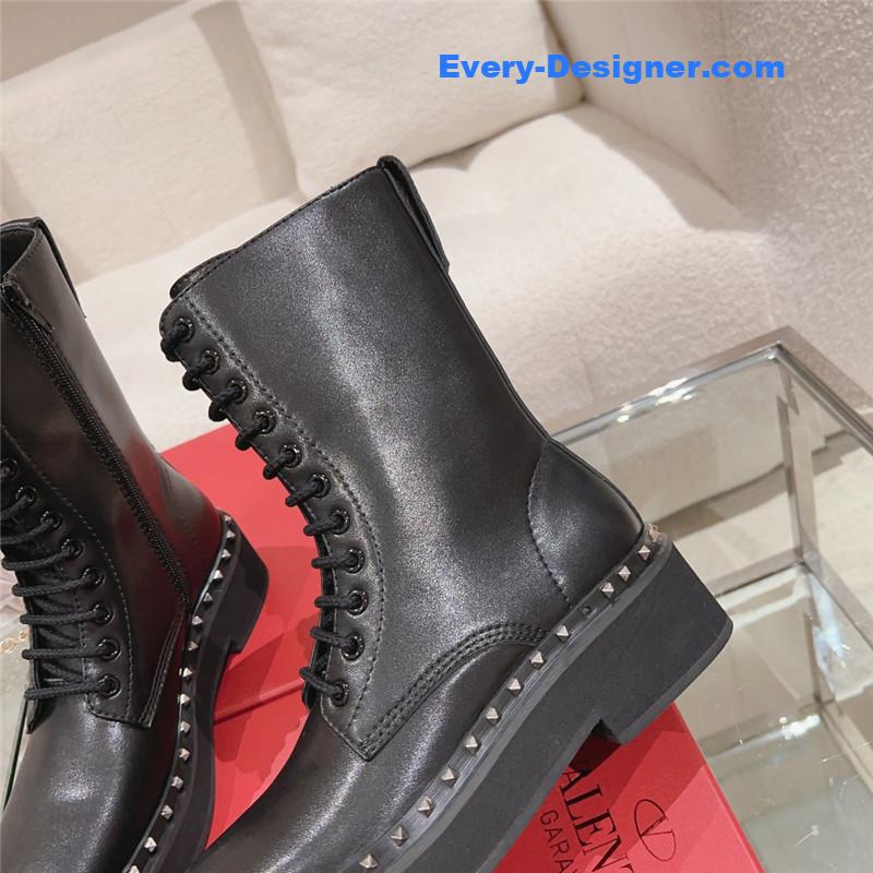 Va1e*ntin0 rivet lace-up boots