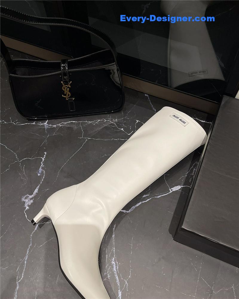 miumiu new elastic pointed toe leg-lengthening high boots