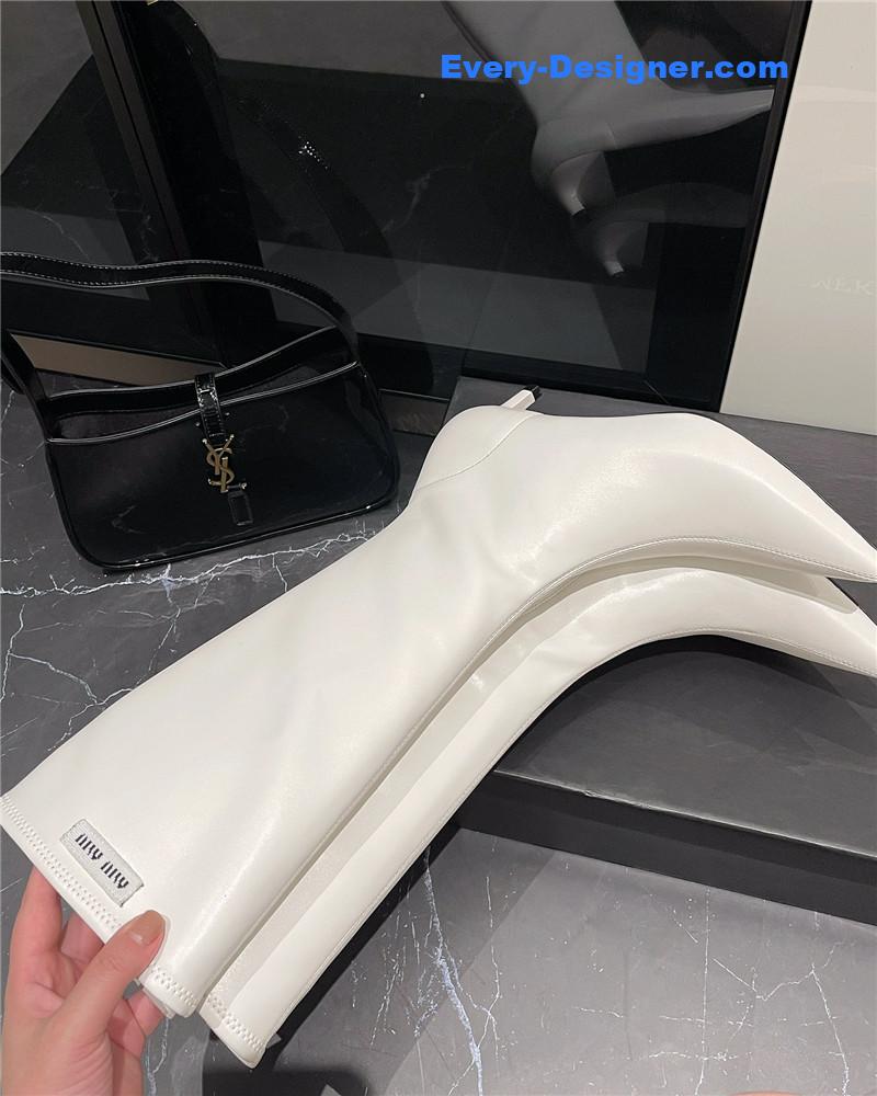 miumiu new elastic pointed toe leg-lengthening high boots