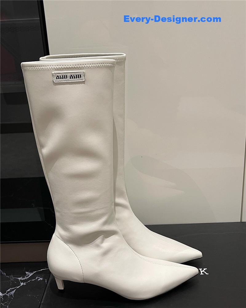 miumiu new elastic pointed toe leg-lengthening high boots