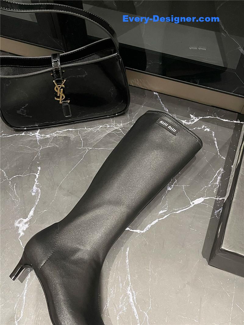 miumiu new elastic pointed toe leg-lengthening high boots